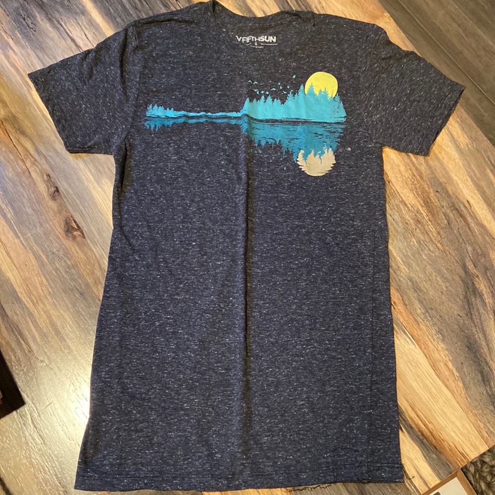 Fifthsun T-shirt